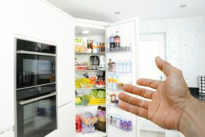 Kühlschrank geöffnet